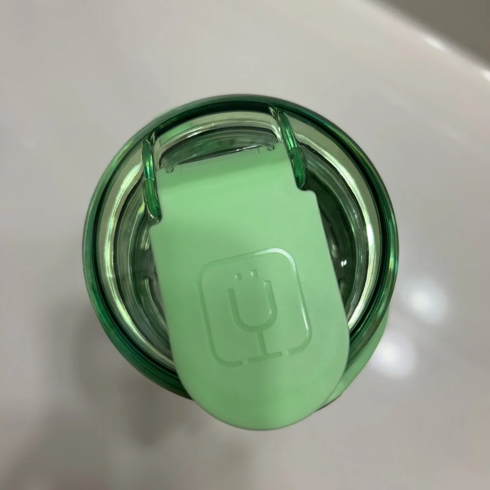 BrüMate Kiwi Green Multishaker Insulated Bottle - Picture 6 of 11